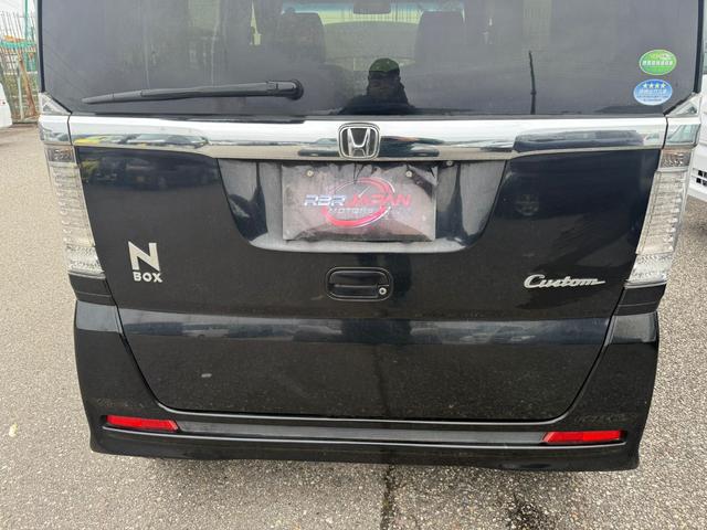 Ｎ－ＢＯＸカスタム Ｇ・Ｌパッケージ　４ＷＤ　ナビ　地デジ　Ｂｌｕｅｔｏｏｔｈオーディオ　ＣＤ／ＤＶＤ　バックカメラ　両側スライド　片側パワースライド　オートライト　オートＡ／Ｃ　ｅｃｏモード切替　ＥＴＣ　フルフラットシート　車検２年付き（15枚目）