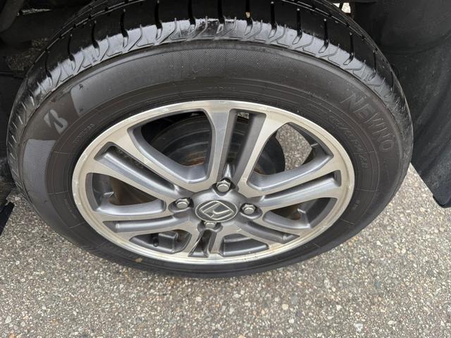 Ｎ－ＢＯＸカスタム Ｇ・Ｌパッケージ　４ＷＤ　ナビ　地デジ　Ｂｌｕｅｔｏｏｔｈオーディオ　ＣＤ／ＤＶＤ　バックカメラ　両側スライド　片側パワースライド　オートライト　オートＡ／Ｃ　ｅｃｏモード切替　ＥＴＣ　フルフラットシート　車検２年付き（23枚目）