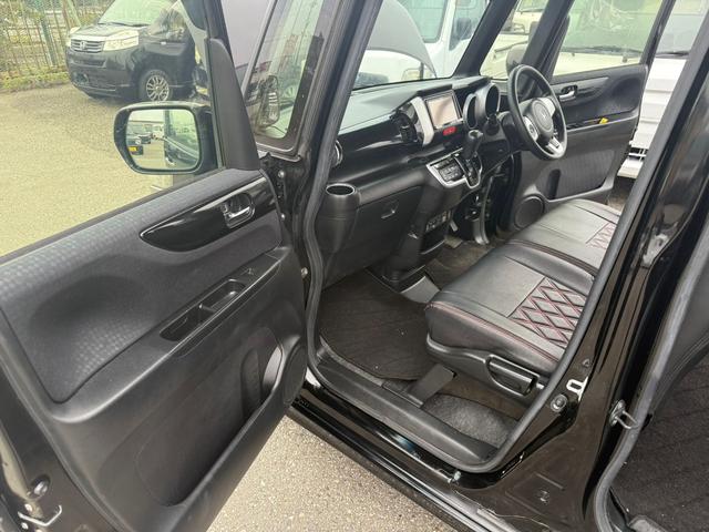 Ｎ－ＢＯＸカスタム Ｇ・Ｌパッケージ　４ＷＤ　ナビ　地デジ　Ｂｌｕｅｔｏｏｔｈオーディオ　ＣＤ／ＤＶＤ　バックカメラ　両側スライド　片側パワースライド　オートライト　オートＡ／Ｃ　ｅｃｏモード切替　ＥＴＣ　フルフラットシート　車検２年付き（25枚目）