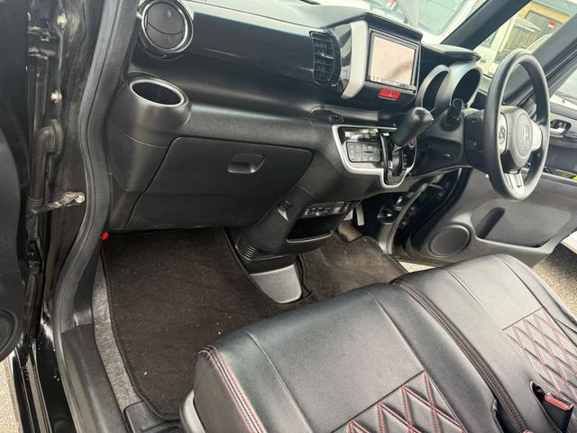 Ｎ－ＢＯＸカスタム Ｇ・Ｌパッケージ　４ＷＤ　ナビ　地デジ　Ｂｌｕｅｔｏｏｔｈオーディオ　ＣＤ／ＤＶＤ　バックカメラ　両側スライド　片側パワースライド　オートライト　オートＡ／Ｃ　ｅｃｏモード切替　ＥＴＣ　フルフラットシート　車検２年付き（27枚目）