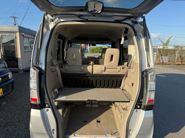 Ｎ－ＢＯＸ＋ Ｇ・Ｌパッケージ　４ＷＤ　ナビ　ＣＤ　ＤＶＤ　ＡＵＸ　スライドドア　フルセグ　アルミホイール　スマートキー　ＥＴＣ　盗難防止装置　キーレス　横滑り防止機能　ベンチシート　車検２年付き（15枚目）