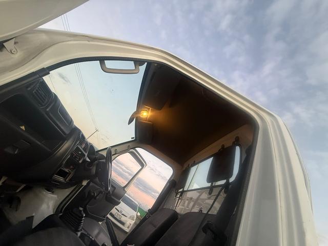 キャリイトラック エアコン・パワステ 4WD 5速MT 車検2年付き(37枚目)