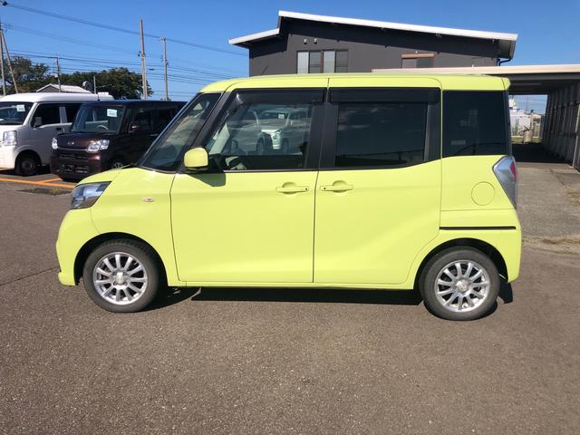 デイズルークス X 4WD 助手席電動回転リフトアップシート エマージェンシーブレーキパワースライドドア スマートキー プッシュスタート アラウンドビューモニター ドライブレコーダー オートエアコン リアシーリングファン(8枚目)