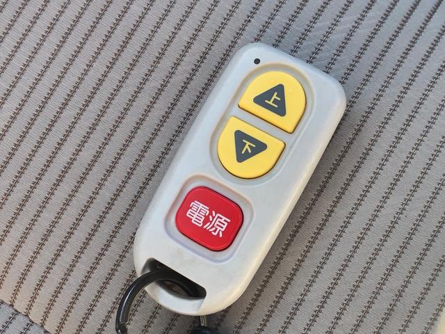 デイズルークス X 4WD 助手席電動回転リフトアップシート エマージェンシーブレーキパワースライドドア スマートキー プッシュスタート アラウンドビューモニター ドライブレコーダー オートエアコン リアシーリングファン(13枚目)