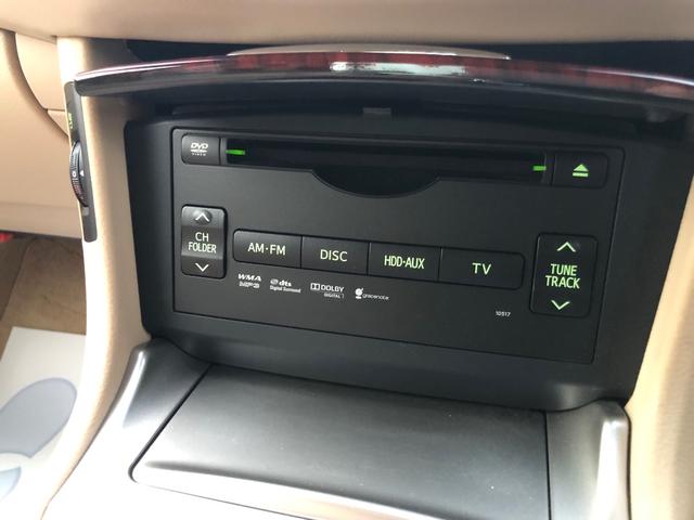 クラウン ３．０ロイヤルサルーン　アニバーサリーＥＤ　純正ＨＤＤナビ地デジ　フルセグＴＶ　Ｂｌｕｅｔｏｏｔｈ　サイド、バックモニター　ＥＴＣ　本革　パワーシート　シートヒーター　エアシート　サンルーフ　スマートキー　電動リアサンシェード　寒冷地仕様（22枚目）