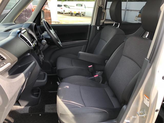 ソリオ Ｓ－ＤＪＥ　レーダーブレーキサポートＩＩ　ＳＤナビ地デジ　フルセグＴＶ　ＤＶＤビデオ　Ｂｌｕｅｔｏｏｔｈ　バックモニター　ＥＴＣ　両側パワースライドドア　スマートキー　プッシュスタート　純正エアロ　アルミ　ＨＩＤ（19枚目）