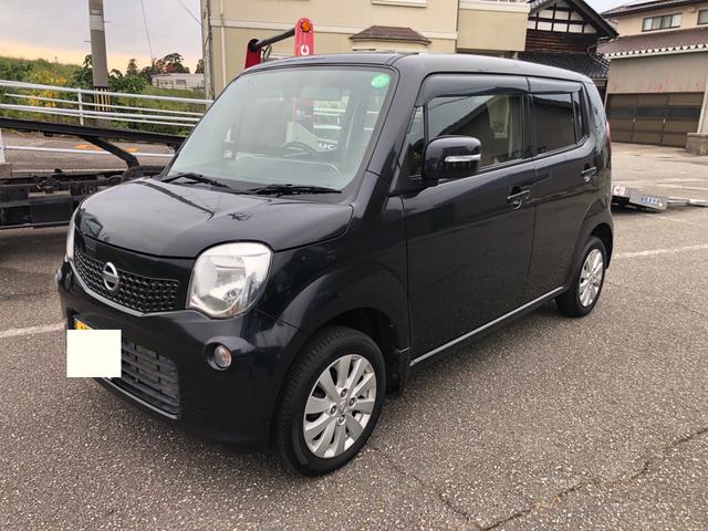 モコ X アイドリングストップ機能 オートエアコン スマートキー プッシュスタート 革巻ステアリング ベンチシート 純正アルミ ウインカードアミラー CD&USBオーディオ(7枚目)