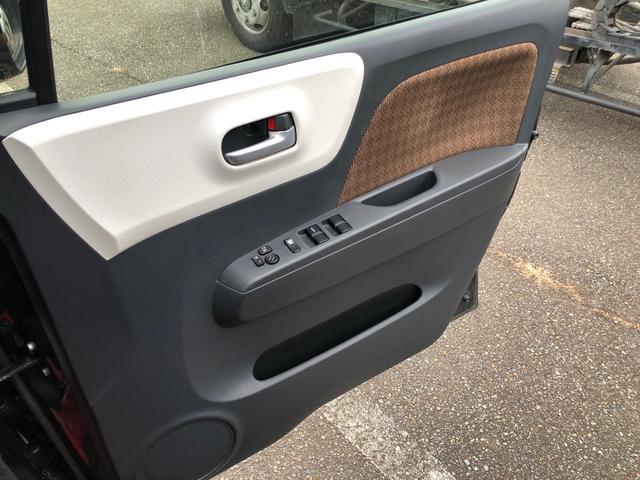 モコ X アイドリングストップ機能 オートエアコン スマートキー プッシュスタート 革巻ステアリング ベンチシート 純正アルミ ウインカードアミラー CD&USBオーディオ(22枚目)