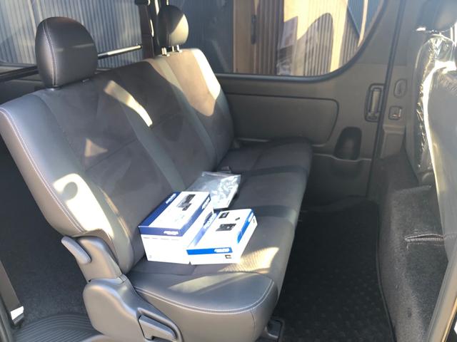 ハイエースバン スーパーＧＬ　ダークプライムＩＩ　４ＷＤ　アルパイン１１型ＢＩＧーＸナビ地デジＴＶ　パノラミックビューモニター　デジタルインナーミラー　両側パワースライド　スマートキー　　ＬＥＤライト　ＥＴＣ　前後ドラレコ　寒冷地仕様　純正アルミ（17枚目）