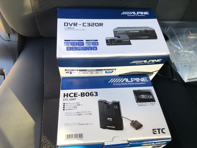ハイエースバン スーパーＧＬ　ダークプライムＩＩ　４ＷＤ　アルパイン１１型ＢＩＧーＸナビ地デジＴＶ　パノラミックビューモニター　デジタルインナーミラー　両側パワースライド　スマートキー　　ＬＥＤライト　ＥＴＣ　前後ドラレコ　寒冷地仕様　純正アルミ（18枚目）