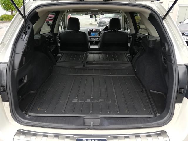 レガシィアウトバック リミテッド アイサイト 純正ナビ TV USB パワーバックドア 革シート シートヒーター 社外マフラー(8枚目)