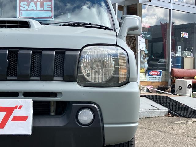 ジムニー ランドベンチャー キーレスエントリー 4WD ETC CD アルミホイール 革シート シートヒーター 運転席・助手席エアバック ABS 衝突安全ボディ エアコン パワーウインドウ(5枚目)