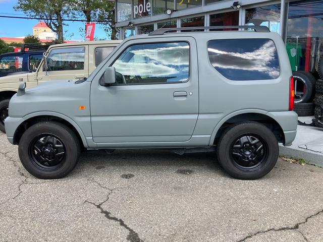 ジムニー ランドベンチャー キーレスエントリー 4WD ETC CD アルミホイール 革シート シートヒーター 運転席・助手席エアバック ABS 衝突安全ボディ エアコン パワーウインドウ(23枚目)