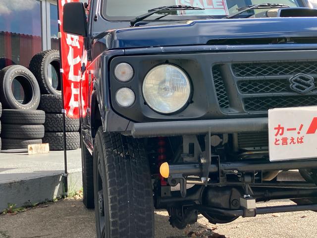 ジムニー ランドベンチャー 4WD アルミホイール エアコン CD(4枚目)