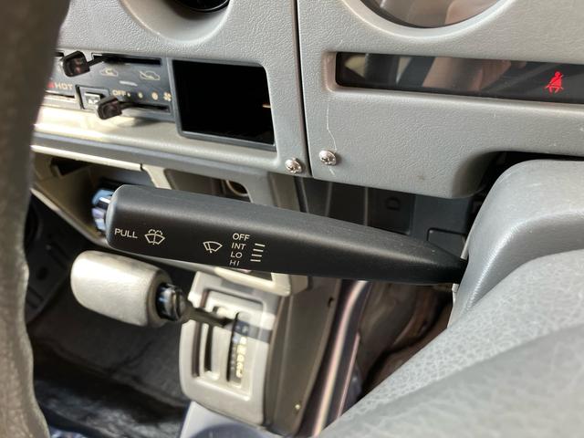 ジムニー ランドベンチャー 4WD アルミホイール エアコン CD(43枚目)