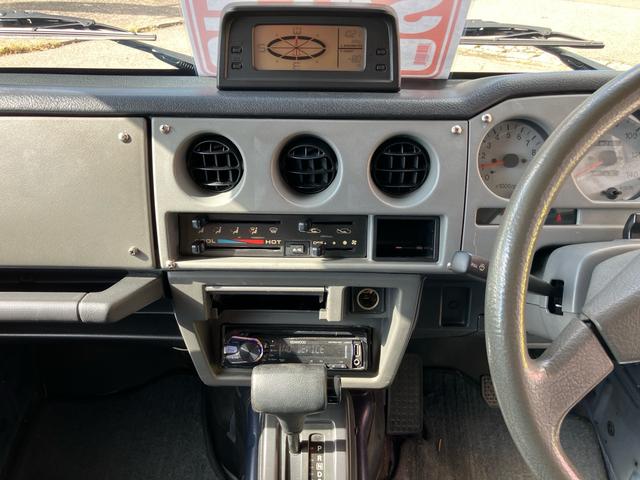 ジムニー ランドベンチャー 4WD アルミホイール エアコン CD(52枚目)