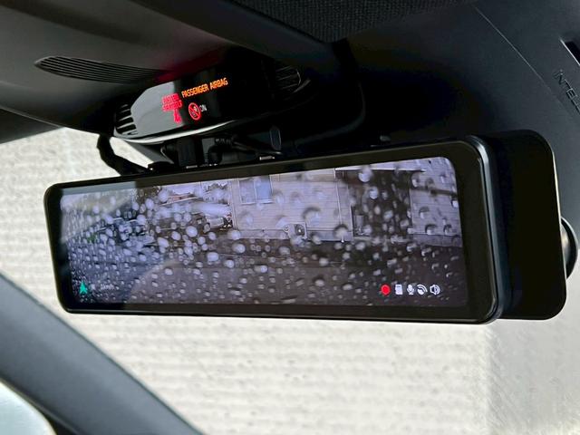 ＸＣ４０ Ｔ４　ＡＷＤ　インスクリプション　純正ナビ／全周囲カメラ／フルセグＴＶ／Ｂｌｕｅｔｏｏｔｈ／白革シート／ハーマンカードン／追従式クルーズコントロール／全席シートヒーター／純正アルミホイール（32枚目）