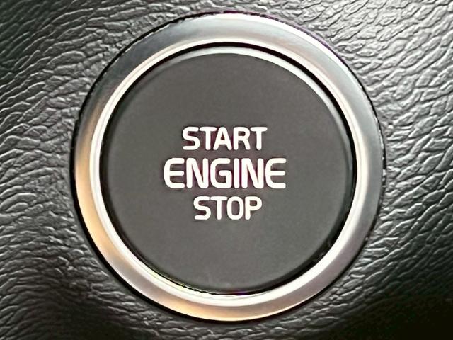 ＸＣ４０ Ｔ４　ＡＷＤ　インスクリプション　純正ナビ／全周囲カメラ／フルセグＴＶ／Ｂｌｕｅｔｏｏｔｈ／白革シート／ハーマンカードン／追従式クルーズコントロール／全席シートヒーター／純正アルミホイール（34枚目）