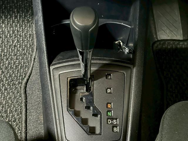 カローラアクシオ ＥＸ　社外ナビ／フルセグＴＶ／ＥＴＣ／Ｂｌｕｅｔｏｏｔｈ／プリクラッシュセーフティ／車線逸脱防止装置／スマートキープッシュスタート（23枚目）