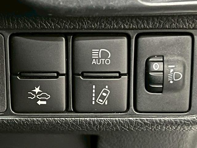 カローラアクシオ ＥＸ　社外ナビ／フルセグＴＶ／ＥＴＣ／Ｂｌｕｅｔｏｏｔｈ／プリクラッシュセーフティ／車線逸脱防止装置／スマートキープッシュスタート（33枚目）