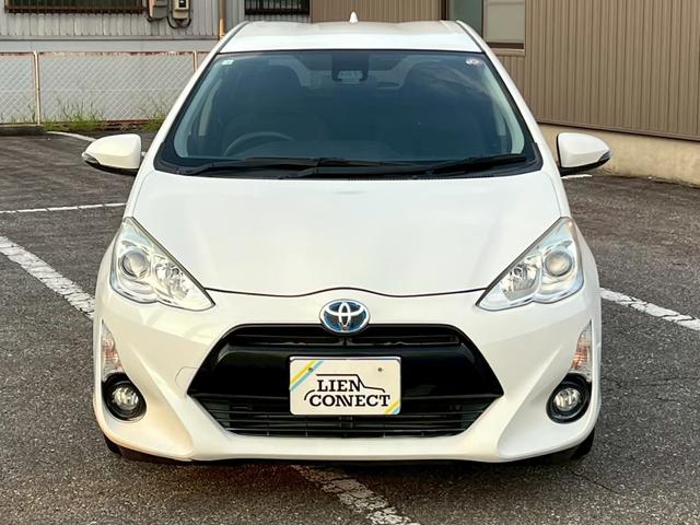 アクア Sスタイルブラック 社外SDナビ/バックカメラ/フルセグTV/社外アルミホイール/ETC/プリクラッシュセーフティ/車線逸脱防止装置/オートエアコン/スマートキープッシュスタート(4枚目)