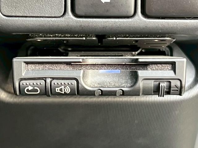 アクア Sスタイルブラック 社外SDナビ/バックカメラ/フルセグTV/社外アルミホイール/ETC/プリクラッシュセーフティ/車線逸脱防止装置/オートエアコン/スマートキープッシュスタート(42枚目)