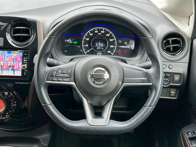 ノート ｅ－パワー　メダリスト　純正ナビ／全周囲カメラ／フルセグテレビ／デジタルインナーミラー／オートエアコン／車線逸脱防止装置／スマートキープッシュスタート（25枚目）