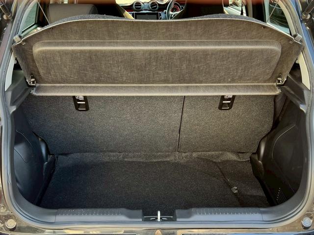 スイフトスポーツ ベースグレード ベースグレード(5名)社外ナビ/バックカメラ/フルセグTV/Bluetooth/クルーズコントロール/ETC/シートヒーター/オートエアコン/スマートキープッシュスタート/スペアキー(26枚目)