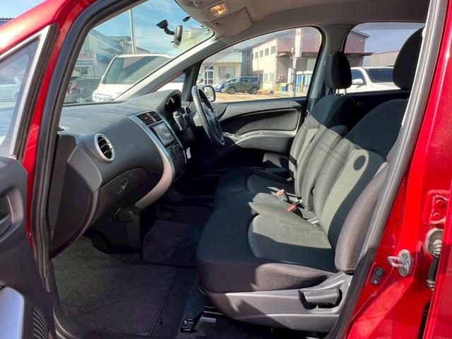 コルト クールベリー 社外ナビ/バックカメラ/ETC/オートライト/社外アルミホイール(20枚目)