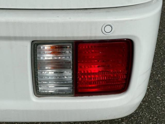 エブリイ ジョイン 4WD/スズキセーフティサポート/車線逸脱防止装置/コーナーセンサー/USBソケット/キーレスエントリー/アイドリングストップ(7枚目)
