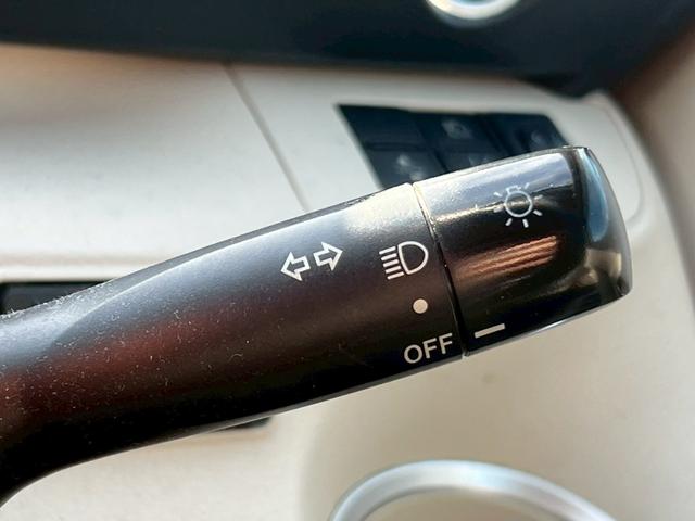 シエンタ Ｇ　ナビ／バックカメラ／フルセグＴＶ／プリクラッシュセーフティ／車線逸脱防止装置／両側電動スライドドア／ＥＴＣ／スマートキープッシュスタート（35枚目）