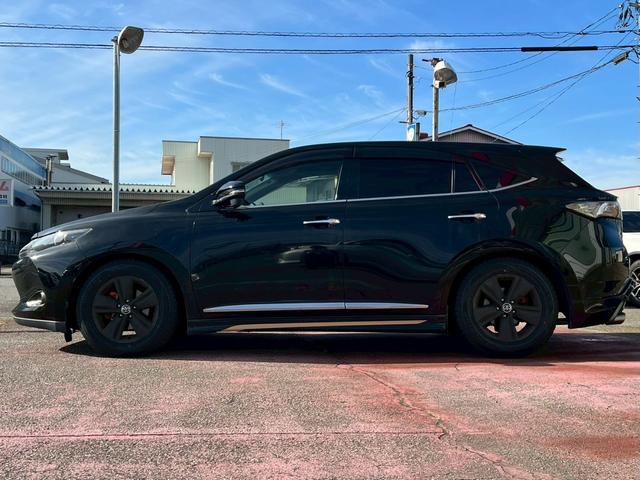 ハリアー エレガンス　社外ナビ／バックカメラ／フルセグＴＶ／エアロ／ＥＴＣ／オートライト／オートエアコン／スマートキープッシュスタート／パワーシート（2枚目）