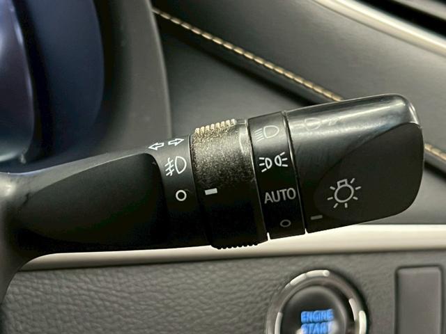 ハリアー エレガンス　純正アルミホイール履替／社外ナビ／バックカメラ／フルセグＴＶ／ＥＴＣ／パワーシート（31枚目）