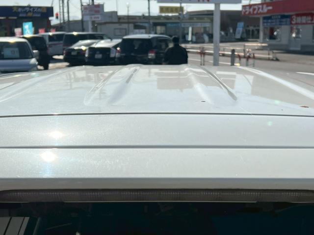 Ｎ－ＷＧＮカスタム Ｇ・ターボパッケージ　ナビ／フルセグＴＶ／オートエアコン／クルーズコントロール／ＥＴＣ／純正アルミホイール／スマートキープッシュスタート（9枚目）