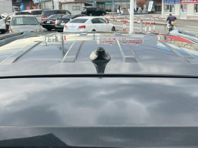 ジープ・グランドチェロキー リミテッド 純正アルミ履替/ナビ/フルセグTV/Bluetooth/クルーズコントロール/キーレスエントリー/シートヒーター/オートライト(9枚目)