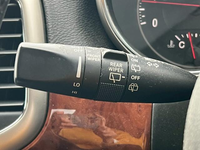 ジープ・グランドチェロキー リミテッド 純正アルミ履替/ナビ/フルセグTV/Bluetooth/クルーズコントロール/キーレスエントリー/シートヒーター/オートライト(36枚目)