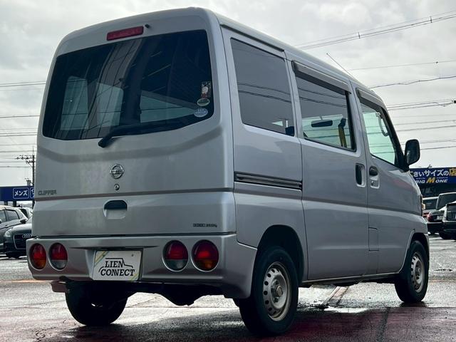 NV100クリッパーバン DX AT/エアコン/両側スライドドア(3枚目)