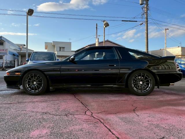 スープラ 2.5GTツインターボR 純正5速MT/純正ドアバイザー/社外アルミホイール/クスコ車高調/レカロシート/エアコン/パワーウィンドウ(2枚目)