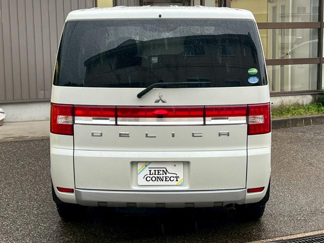 デリカD:5 M ナビ/バックカメラ/フルセグTV/左側パワースライド/キーレスエントリー/スペアキー/ETC/社外アルミホイール(5枚目)