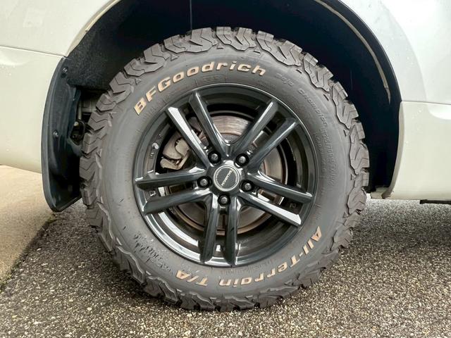 デリカD:5 M ナビ/バックカメラ/フルセグTV/左側パワースライド/キーレスエントリー/スペアキー/ETC/社外アルミホイール(9枚目)