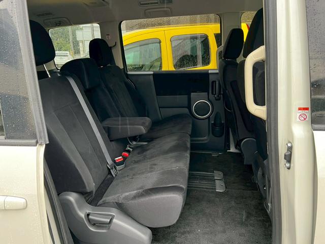 デリカD:5 M ナビ/バックカメラ/フルセグTV/左側パワースライド/キーレスエントリー/スペアキー/ETC/社外アルミホイール(19枚目)