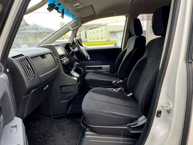 デリカD:5 M ナビ/バックカメラ/フルセグTV/左側パワースライド/キーレスエントリー/スペアキー/ETC/社外アルミホイール(21枚目)