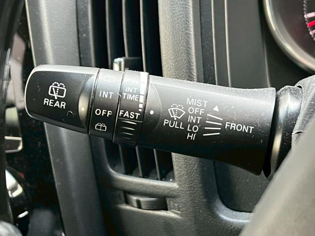 デリカD:5 M ナビ/バックカメラ/フルセグTV/左側パワースライド/キーレスエントリー/スペアキー/ETC/社外アルミホイール(30枚目)