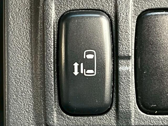 デリカD:5 M ナビ/バックカメラ/フルセグTV/左側パワースライド/キーレスエントリー/スペアキー/ETC/社外アルミホイール(35枚目)