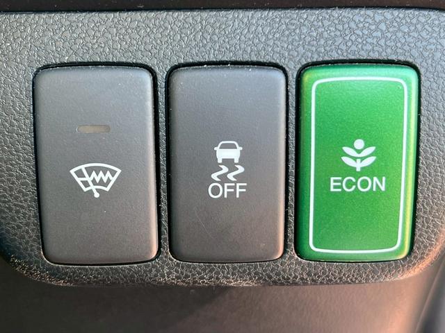 フィット １５ＸＨ　ファインスタイル　純正ナビ／バックカメラ／デジタルＴＶ／ＥＴＣ／オートエアコン／キーレスエントリー／クルーズコントロール（38枚目）