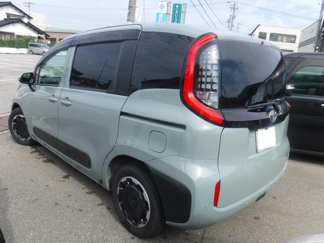 シエンタ Ｚ　ワンオーナー　寒冷地仕様　パノラミックビューモニター　シートヒーター　ディスプレイオーディオプラス　サーキュレーター　ナノイーＸ　ステアリングヒーター　ＨＤＭＩ入力端子（4枚目）