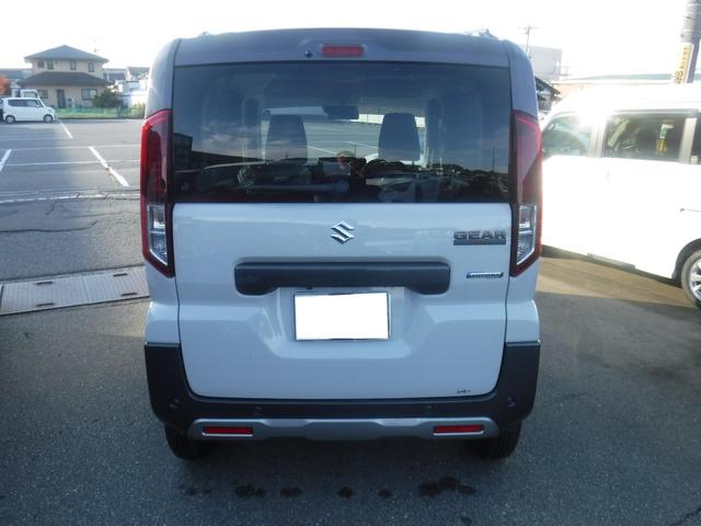 スペーシアギア ハイブリッドXZ 4WD ワンオーナー 禁煙車 純正9インチメモリーナビ フルセグTV 全方位カメラ ステアリングヒーター スズキセーフティサポート LEDヘッドライト シートヒーター 両側パワースライドドア HUD(4枚目)