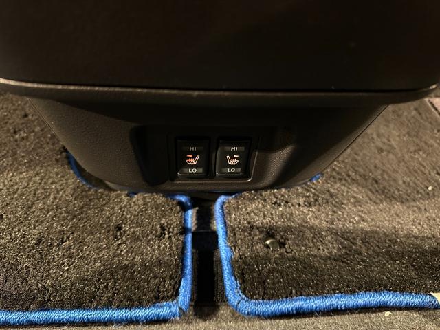 セレナ e-パワー ハイウェイスター 純正9インチナビ/TV/CD/DVD/Bluetooth アランドビューモニター ETC 純正後席モニター シート&ステアリングヒーター クルコン LEDライト フォグライト(33枚目)
