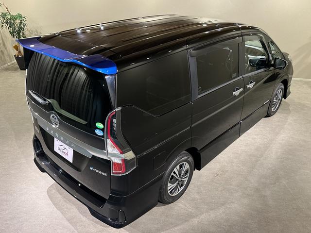 セレナ ｅ－パワー　ハイウェイスターＶ　純正エアロ　プロパイロット　純正９インチナビ／ＴＶ／ＣＤ／ＤＶＤ／Ｂｌｕｅｔｏｏｔｈ　アランドビューモニター　ドラレコ　ＥＴＣ　シートヒーター　ＬＥＤライト　フォグライト　両側パワスラドア（20枚目）