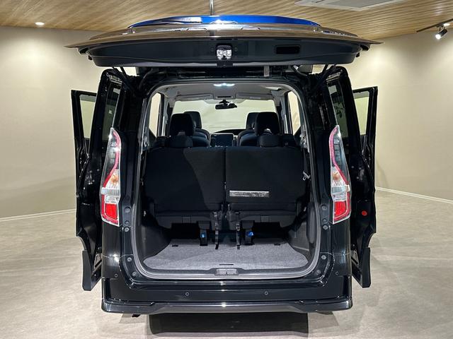 セレナ ｅ－パワー　ハイウェイスターＶ　純正エアロ　プロパイロット　純正９インチナビ／ＴＶ／ＣＤ／ＤＶＤ／Ｂｌｕｅｔｏｏｔｈ　アランドビューモニター　ドラレコ　ＥＴＣ　シートヒーター　ＬＥＤライト　フォグライト　両側パワスラドア（53枚目）